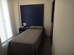 Hostal Albany