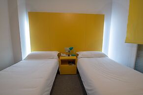 Hostal Albany