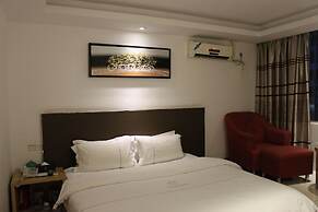 Huangpu Hotel