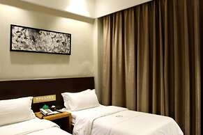 Huangpu Hotel