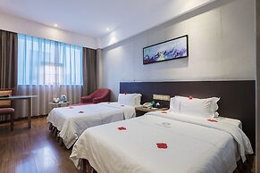 Huangpu Hotel