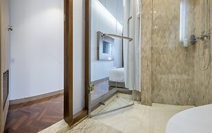 THE Posh Phayathai
