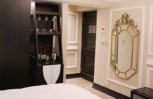 Hotel Sommelier Boutique