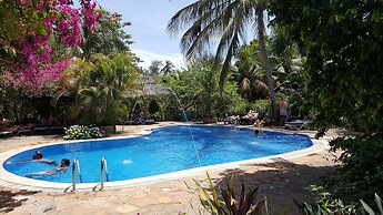Langi Langi Beach Bungalows