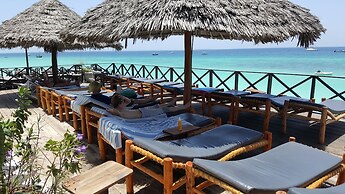 Langi Langi Beach Bungalows