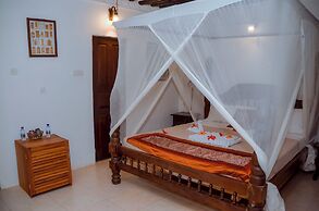 Langi Langi Beach Bungalows
