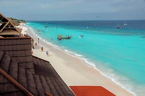 Langi Langi Beach Bungalows