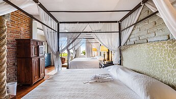 Quinta Maria Cortez Beach Hotel
