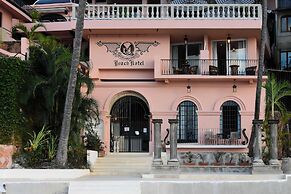 Quinta Maria Cortez Beach Hotel