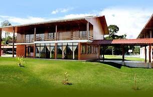 Hosteria Farallon