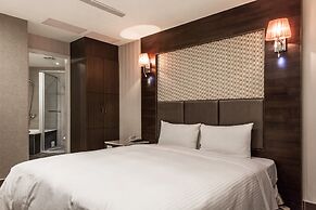 Maple Hotel