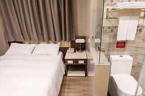 Maple Hotel