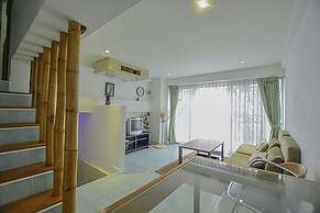 Hin Num Sai Suay Residence By Puppap