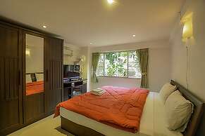 Hin Num Sai Suay Residence By Puppap
