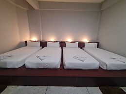 The 8 Factory Hotel Phitsanulok