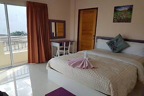 V-House Hotel