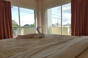 V-House Hotel