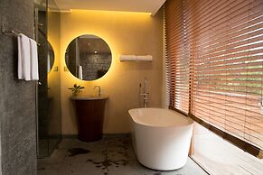 Fishman homestay