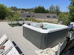 Acquavilla House