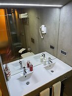 Acquavilla House