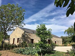 Acquavilla House