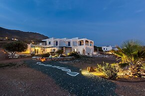 Sea View Studios
