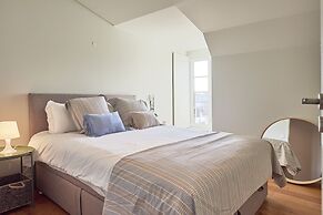 Lisbon Five Stars Apartments - Bica 246