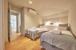 Lisbon Five Stars Apartments - Bica 246