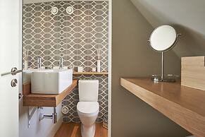Lisbon Five Stars Apartments - Bica 246