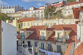 Lisbon Five Stars Apartments - Bica 246