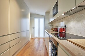 Lisbon Five Stars Apartments - Bica 246