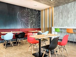 ibis Bangkok IMPACT