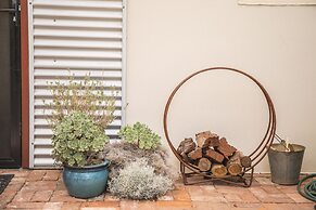 Mataro Cottage