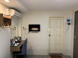 The Vibe Inn