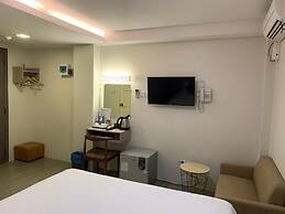 The Vibe Inn