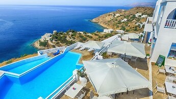 Petradi Hotel