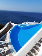 Petradi Hotel