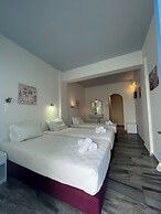 Petradi Hotel