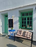 Petradi Hotel