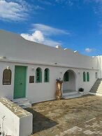 Petradi Hotel