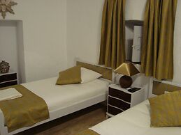 Alandroal Guest House - Solar de Charme
