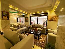 Al Anbat Midtown Hotel
