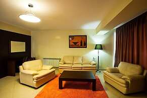 Crystal Hill Villas