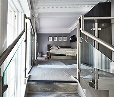 Plummer House