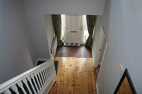 Lios Mór - 5 bed self catering house