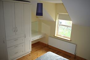 Lios Mór - 5 bed self catering house