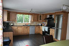 Lios Mór - 5 bed self catering house