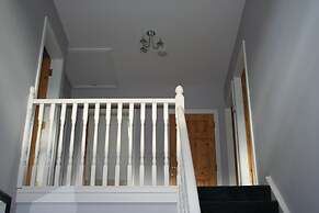 Lios Mór - 5 bed self catering house