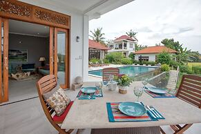 Lebah Villas