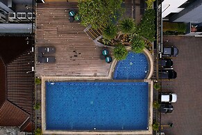 The 1O1 Palembang Rajawali